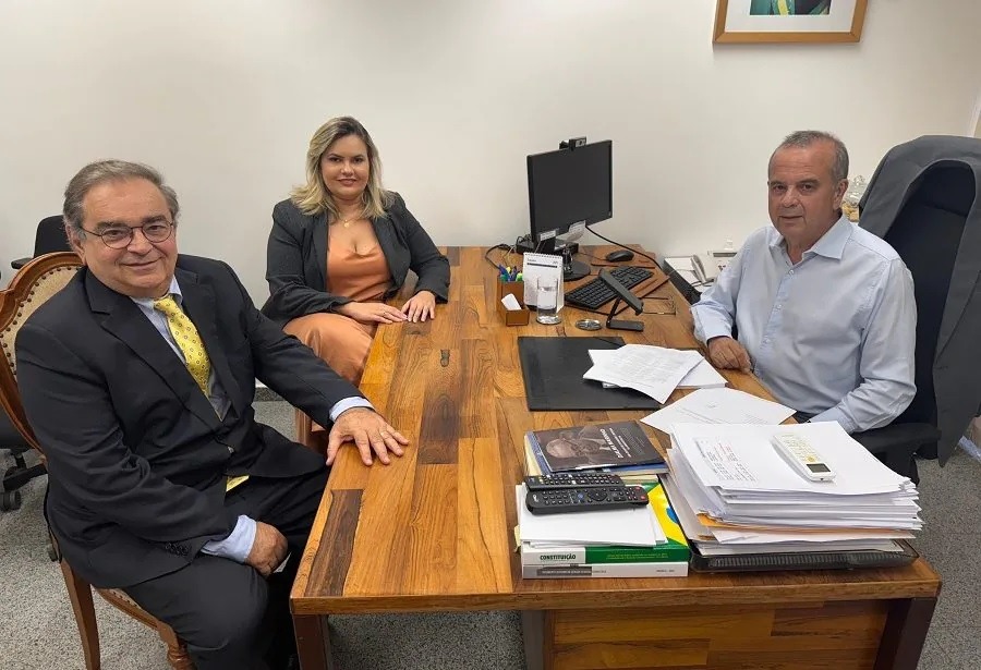 Álvaro Dias e Rogério Marinho reforçam alinhamento em Brasília