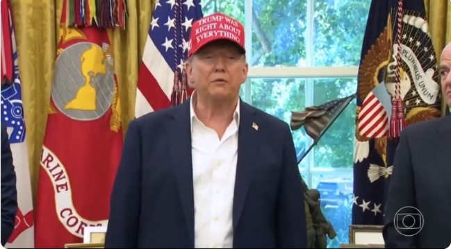 Diretora do BC dos EUA demitida por Trump se recusa a deixar o cargo: 'Não vou renunciar'