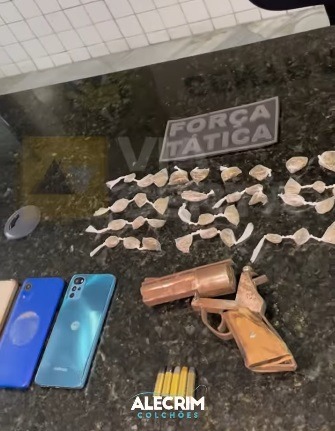 VÍDEO: Mulher presa com arma ilegal em Natal dispara: “eu não sou bandida, bandida é a polícia”