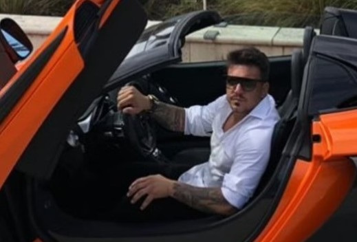 Ex-piloto de Fórmula 1 é preso em SP dirigindo Lamborghini receptado