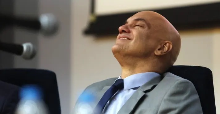 STF oferece meditação a ministros antes de julgamento de Bolsonaro