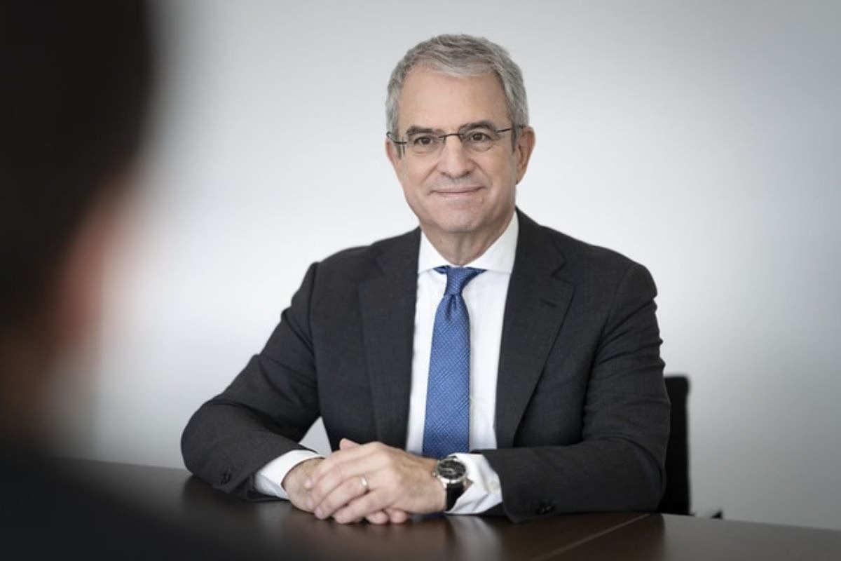 Nestlé demite CEO flagrado em relacionamento secreto com funcionária