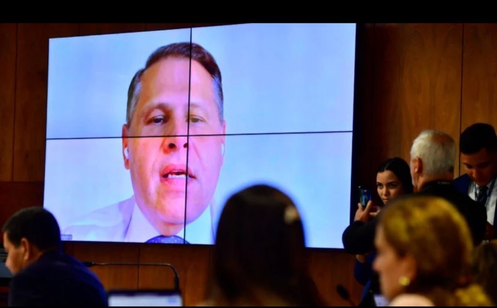 Ex-assessor diz que Moraes “fraudou” investigação contra empresários