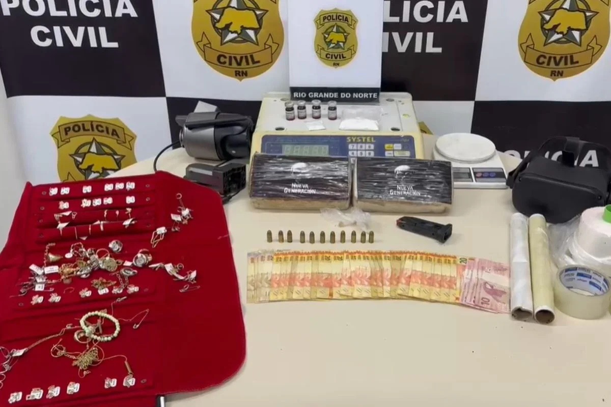 Casal é preso em flagrante por tráfico de drogas no Alecrim