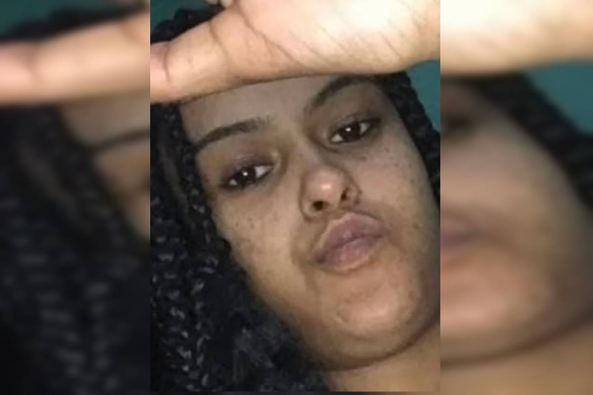 Jovem é encontrada decapitada com bilhete atribuído ao Comando Vermelho