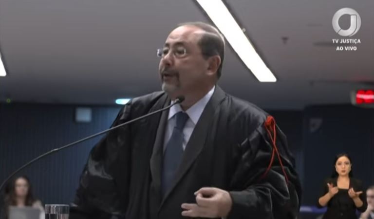 Defesa de Bolsonaro diz que "não há uma única prova" contra o ex-presidente