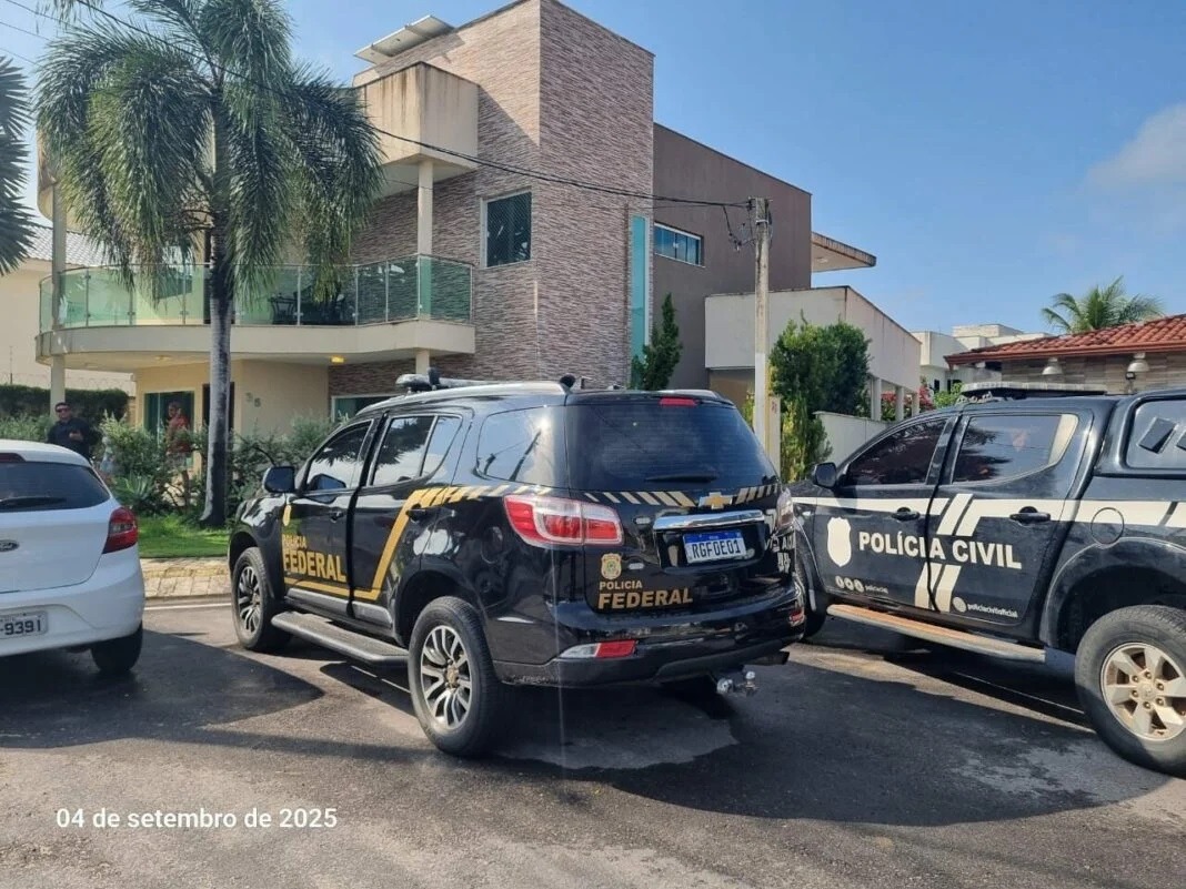 PF e Receita Federal apreendem mais de 500 mil maços de cigarros contrabandeados no RN