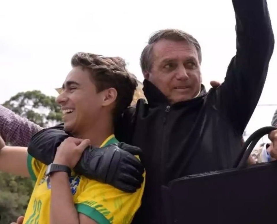 Nikolas se anima com voto de Fux em julgamento de Bolsonaro e aliados