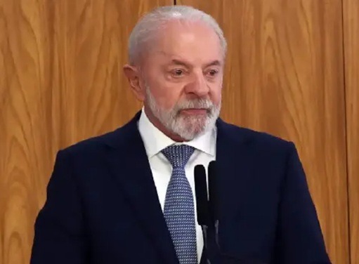 Lula chama Tarcísio de ‘serviçal’ de Bolsonaro
