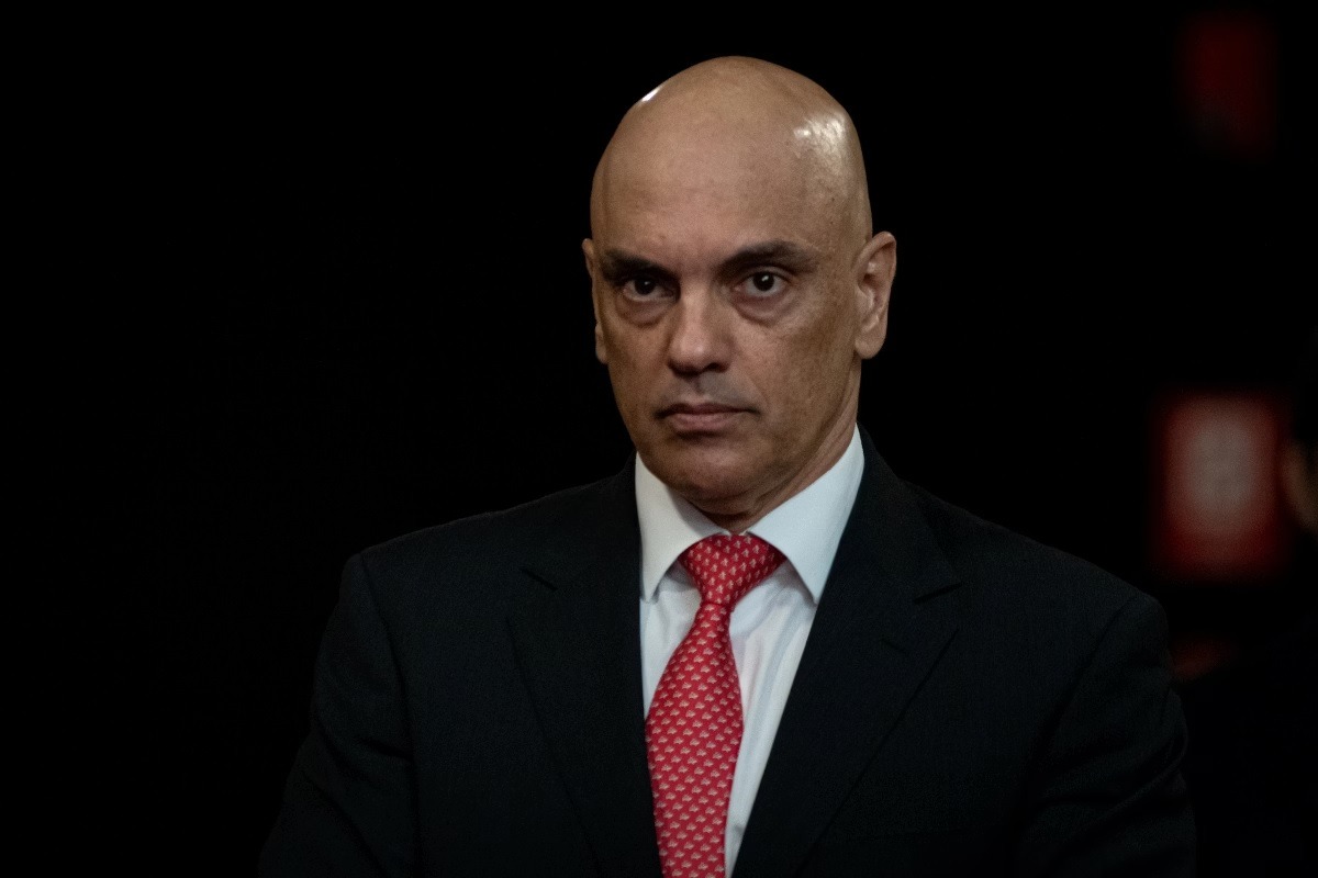 Moraes mantém prisão de delegado acusado pelo assassinato de Marielle