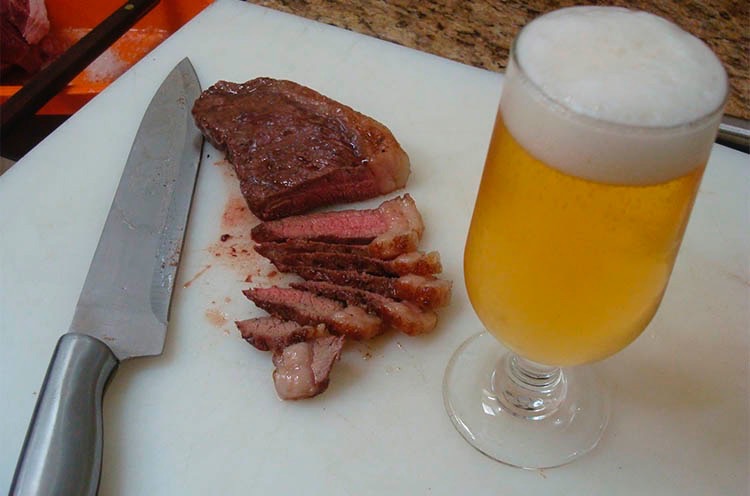 Picanha e cerveja registram aumento de preços