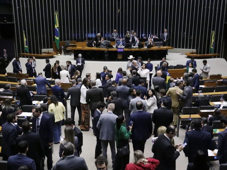 PEC da Blindagem: saiba como votou cada deputado do RN