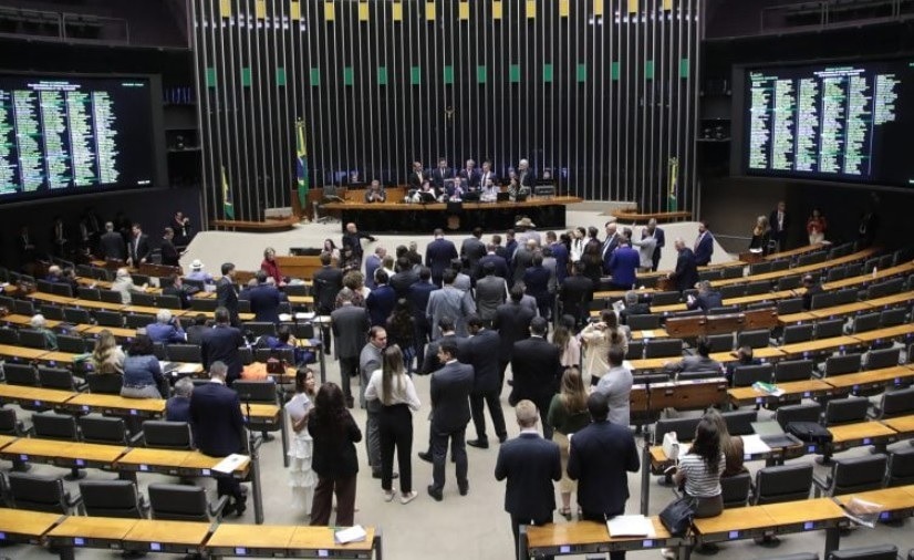 Deputados do PT garantiram aprovação de voto secreto na PEC da Blindagem
