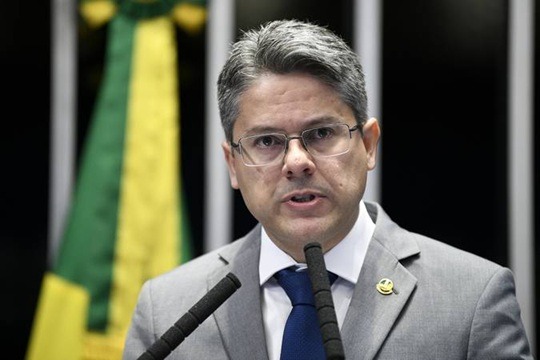 Relator no Senado diz que PEC da Blindagem joga imagem do Legislativo no lixo e vai ser derrubada
