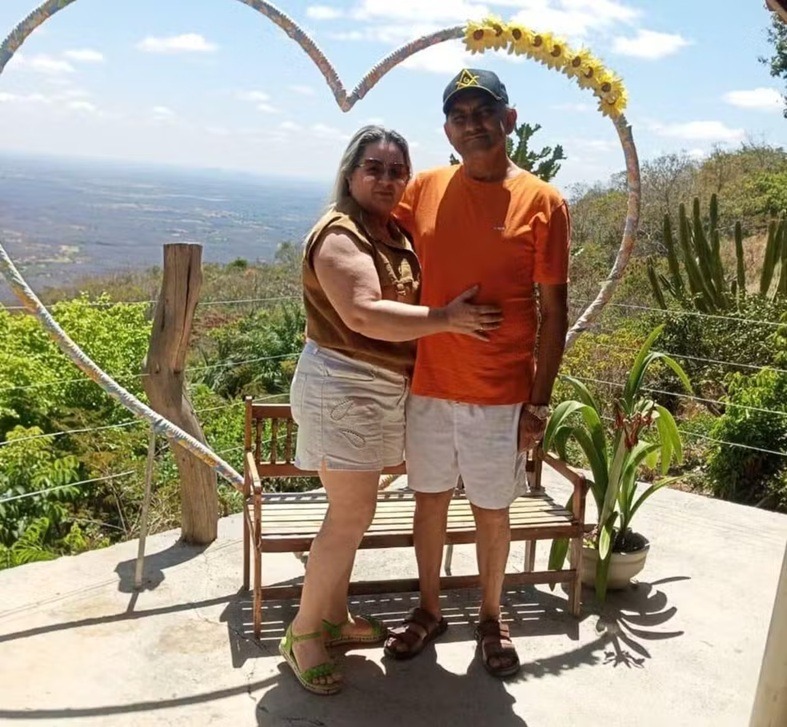 Casal morre após carros baterem de frente no interior do RN
