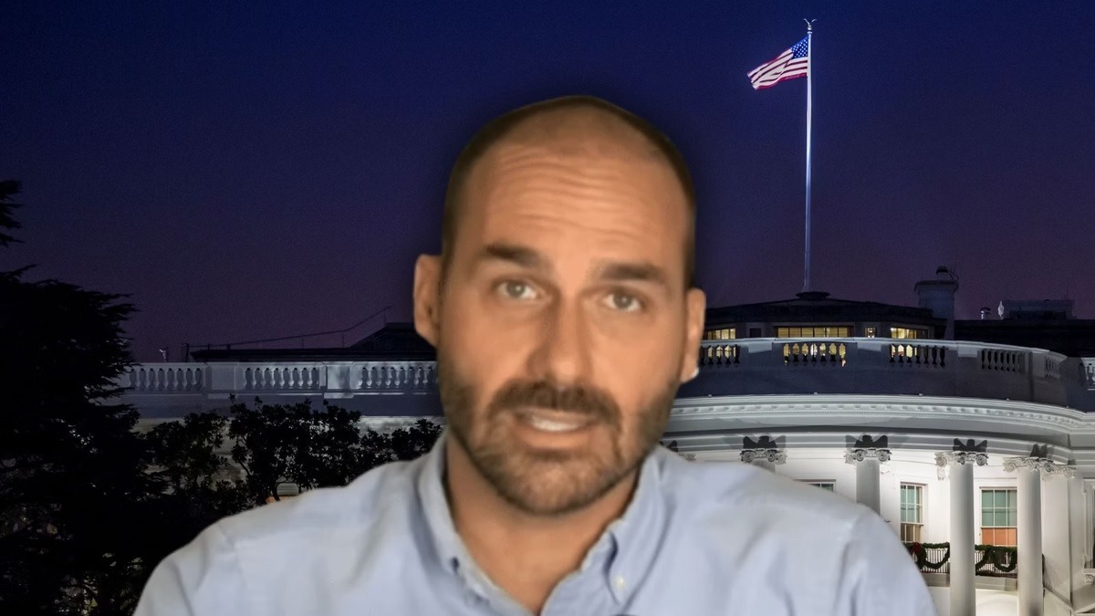 Eduardo Bolsonaro manda recado após sanção contra esposa de Moraes