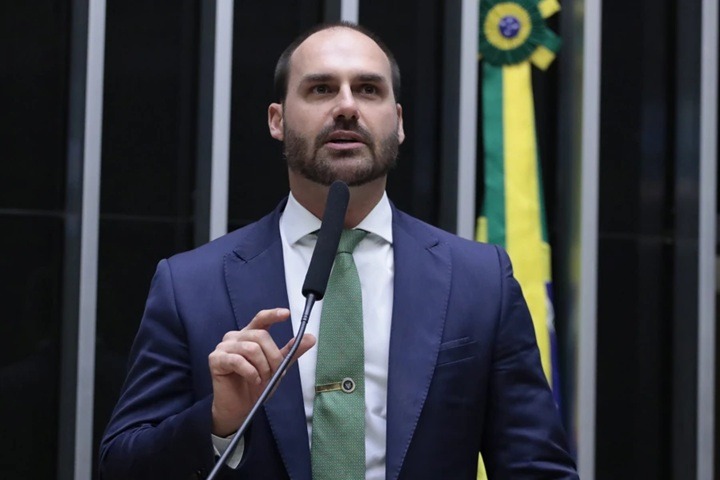 Conselho de Ética pauta abertura de processo contra Eduardo nesta terça