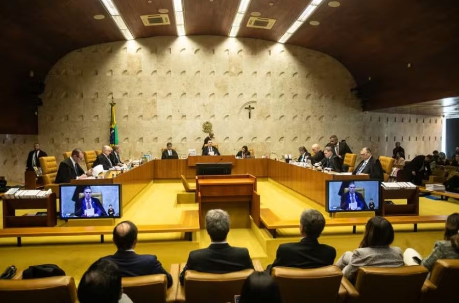 Gilmar vota e STF tem três votos para ampliar acesso a dados de buscas na internet em investigações