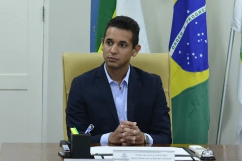 Allyson doa terrenos a empresário que já recebeu mais de R$ 100 milhões da Prefeitura