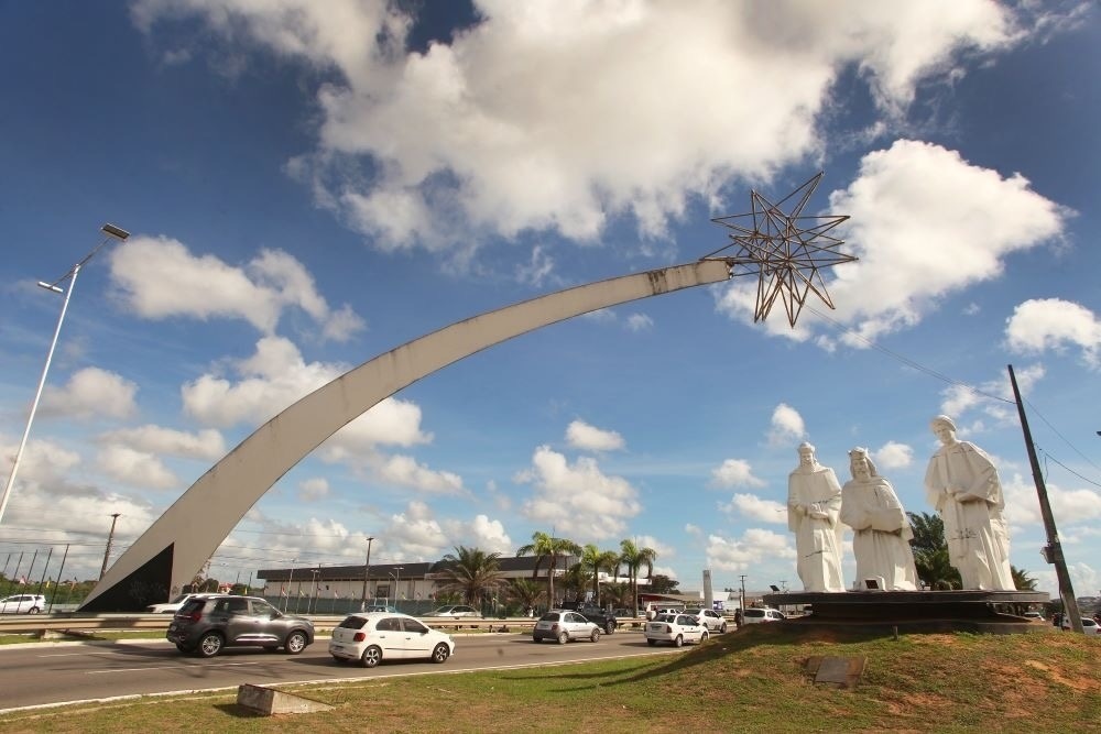 BR-101 terá interdição parcial noturna para recuperação do Pórtico dos Reis Magos