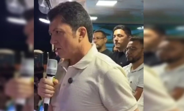 [VÍDEO] Prefeito do PT critica religiões de matriz africana e gera polêmica nas redes sociais: “Somos seguidores de Cristo”