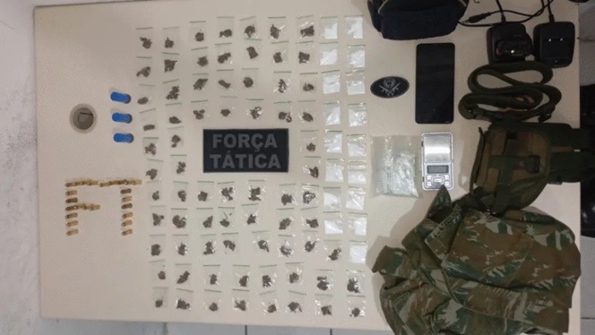 Homem é preso por tráfico de drogas e posse de munições na Zona Norte de Natal