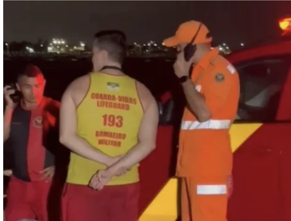 Homem desaparece após se afogar na Praia do Forte