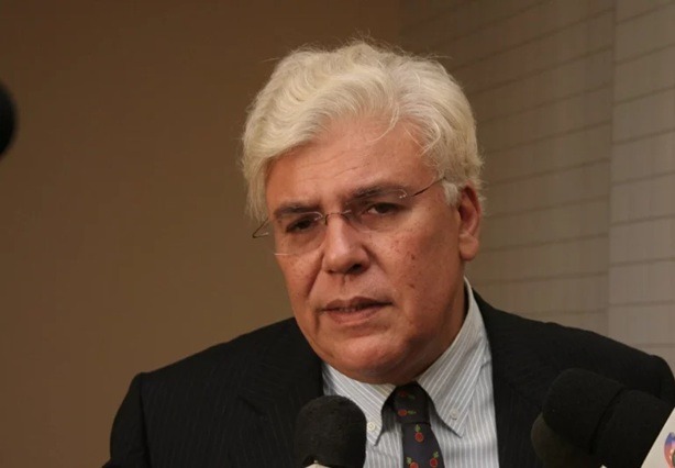 Ex-governador Fernando Freire deixa UTI após queda em Natal e deve receber alta nesta sexta 