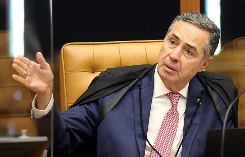 Ministro Luís Roberto Barroso anuncia aposentadoria do STF