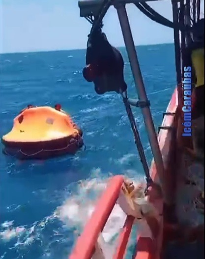 VÍDEO: Pescadores de Touros são resgatados no Ceará 2 dias após naufrágio; ASSISTA