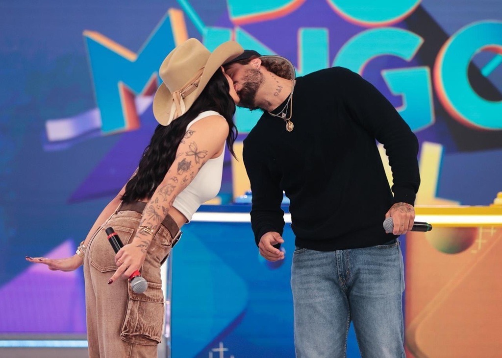 VÍDEO: veja o primeiro beijo de Ana Castela e Zé Felipe no SBT