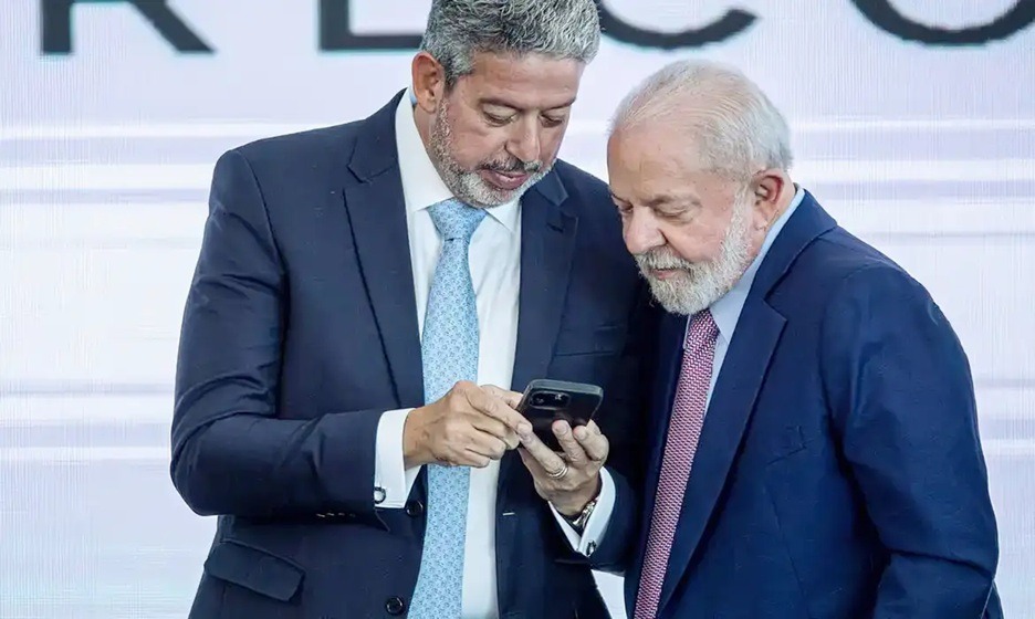 Lula exonera aliados do Centrão após derrota no Congresso, mas poupa indicados de Lira