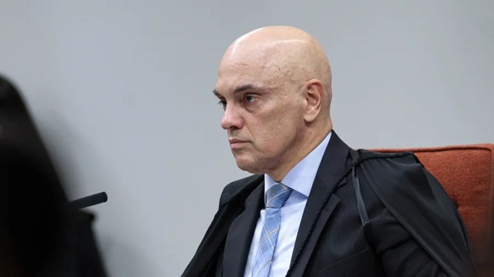 Moraes manda soltar bolsonarista presa pelo 8/1 que afirmou ter depressão e nódulo na mama