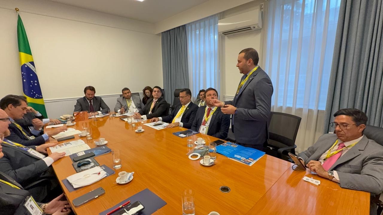 Prefeito Emídio Jr. desembarca em Pequim para cumprir nova agenda após encontros com empresários em Cantão