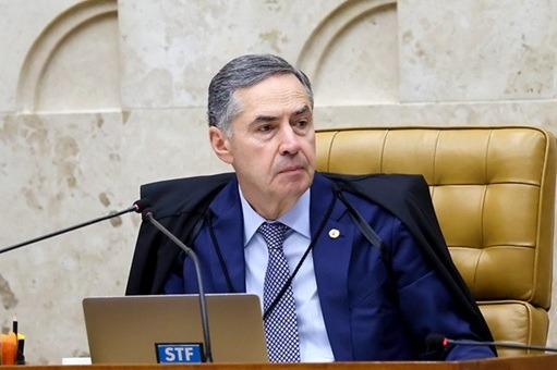 STF forma maioria e derruba liminar de Barroso que autorizava enfermeiros a atuar em aborto legal