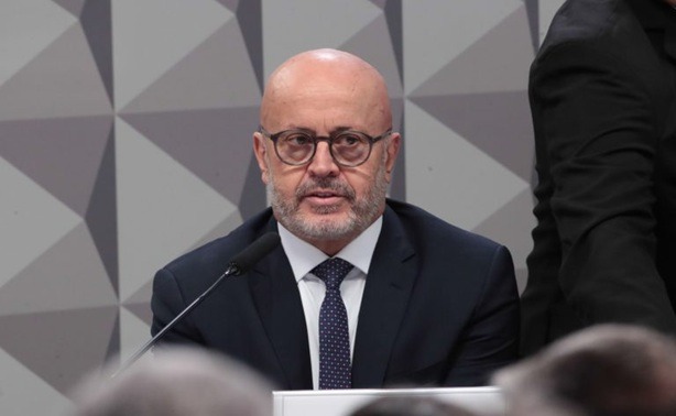 Fraude fiscal: Careca do INSS omitiu da Receita apartamento nos EUA