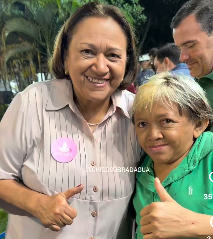 VÍDEO: 'Sósia' realiza sonho e encontra Fátima Bezerra