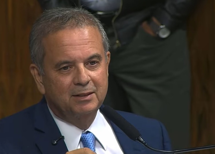 [VÍDEO] Rogério Marinho aponta série de contradições em depoimento de "delatora": "Veio repetir narrativa do PT"