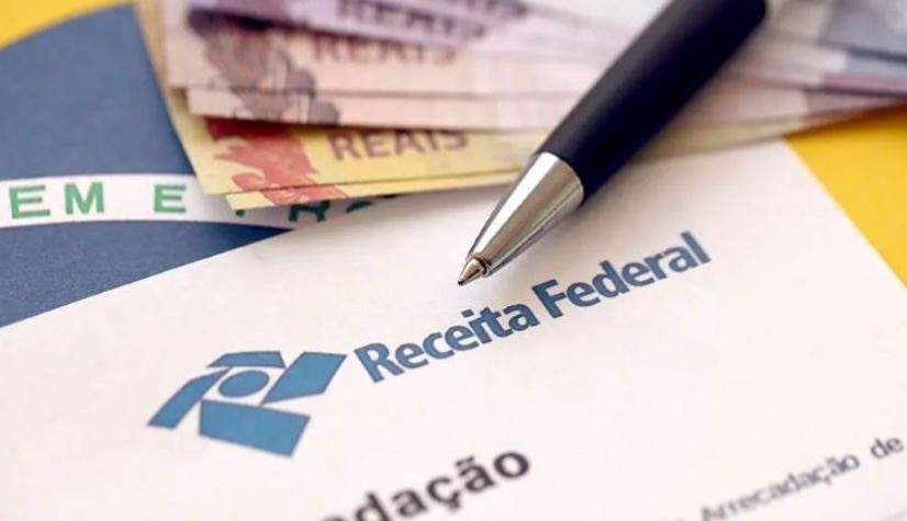 Arrecadação federal bate recorde e soma R$ 216,7 bilhões em setembro de 2025