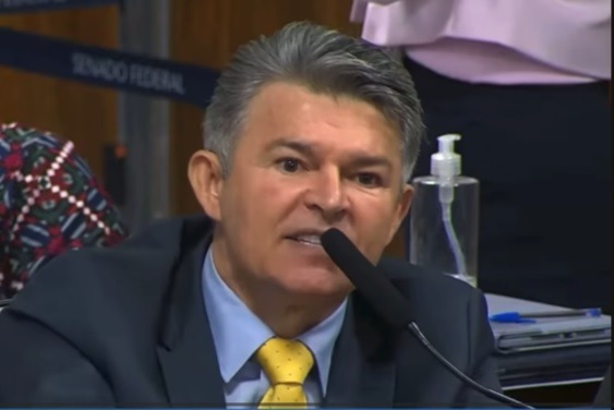 [VIDEO] Deputado potiguar protagoniza discussão forte contra advogada: "Sente aí!!"