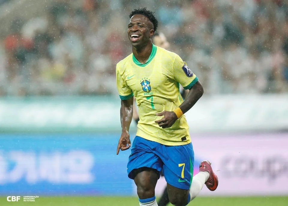 Técnico europeu detona e diz que Vini Jr. “não é um bom exemplo”