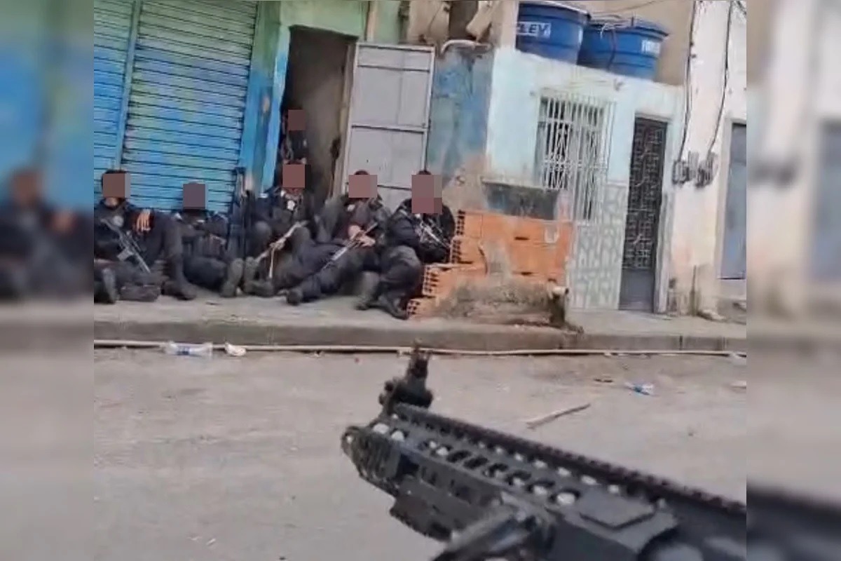 [VÍDEO] O que os policiais viram no auge do confronto com o CV