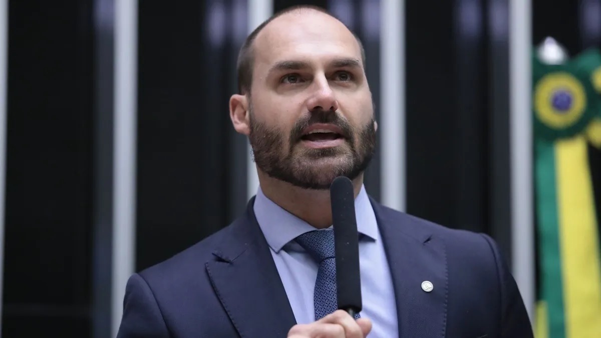 Defensoria pede rejeição de denúncia contra Eduardo Bolsonaro no STF