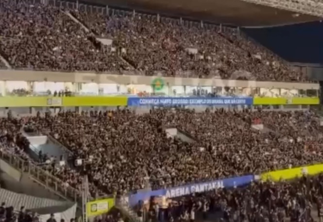 [VÍDEO] ‘Ei, Lula vai tomar no c*’: Público puxa coro contra o presidente Lula durante intervalo de shows na Arena...