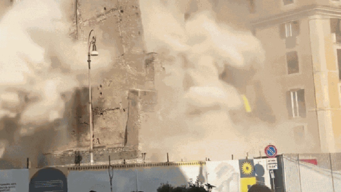 Torre desaba perto do Coliseu em Roma e deixa ao menos três feridos