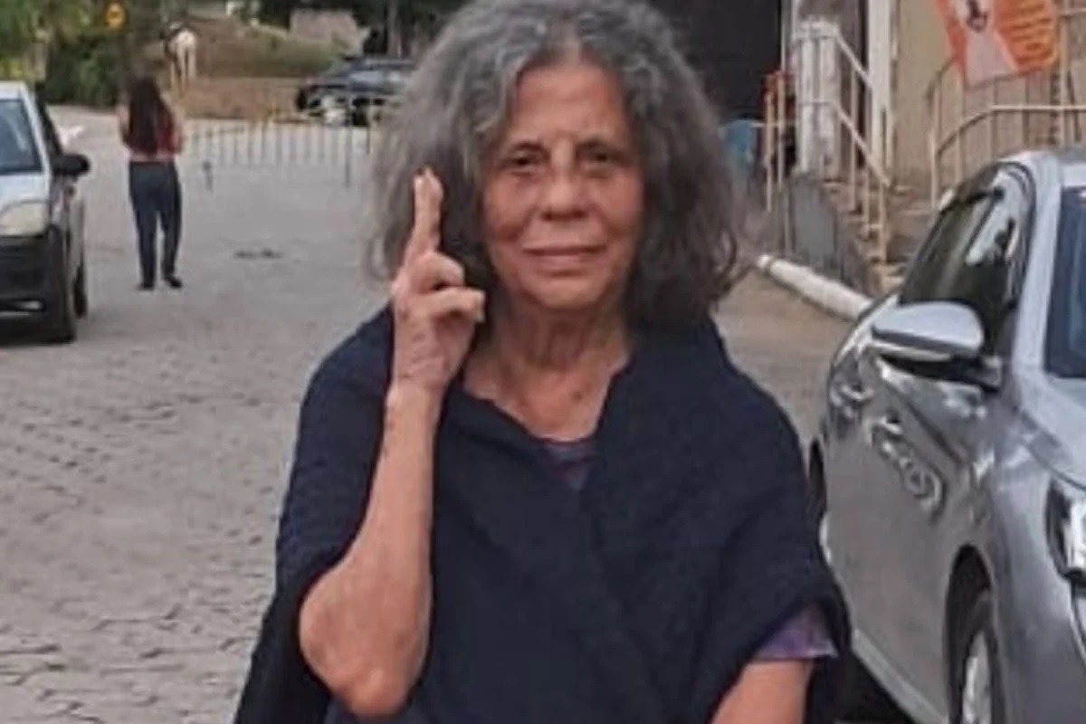 Veja atual situação de ex atriz da globo após sumiço e flagra em bar