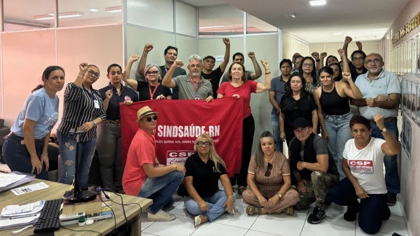 Greve na saúde: servidores ocupam prédio da Sesap e acusam governo Fátima Bezerra de descaso