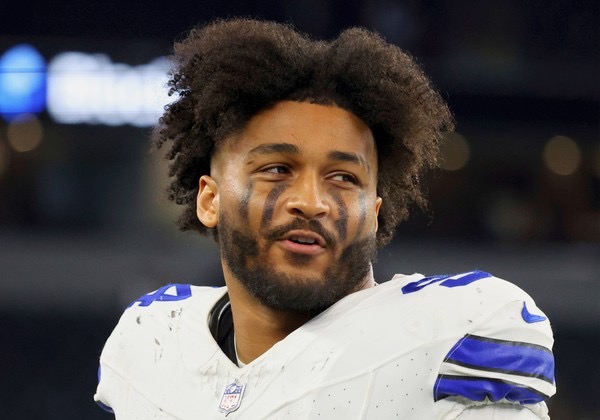 Jogador da NFL é encontrado morto após perseguição policial