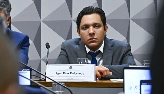 Empresário fica calado na CPMI do INSS e tem celular apreendido durante depoimento
