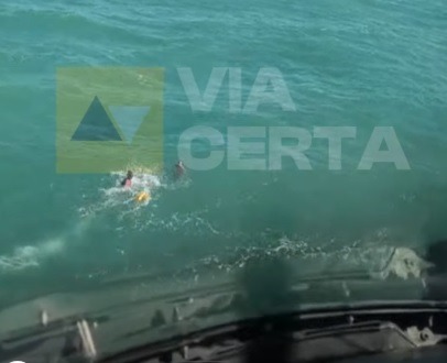 [VÍDEO] Homem é resgatado de afogamento na Redinha com apoio de helicóptero Potiguar 01